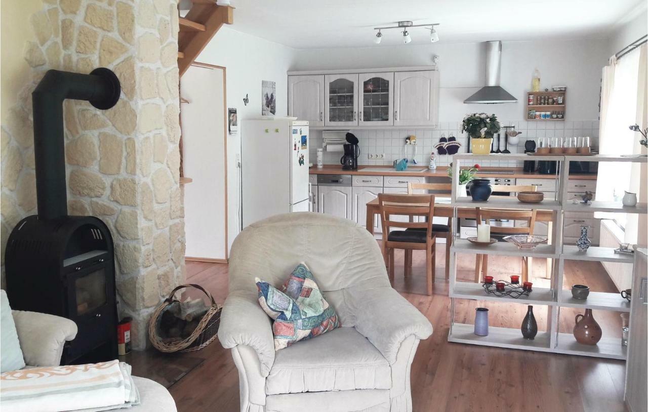 Awesome Home In Alt Schwerin With Wifi 外观 照片